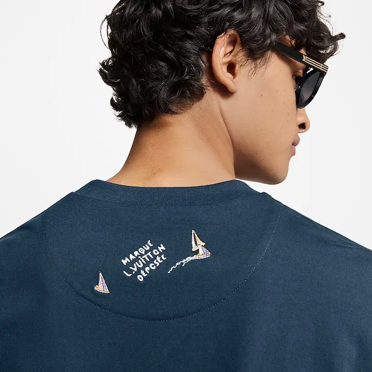 louis-vuitton-embroidered-cotton-t-shirt--HTY18WNPG651_PM1_Cropped worn view.webp