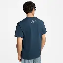 louis-vuitton-embroidered-cotton-t-shirt--HTY18WNPG651_PM1_Ambiance view.webp