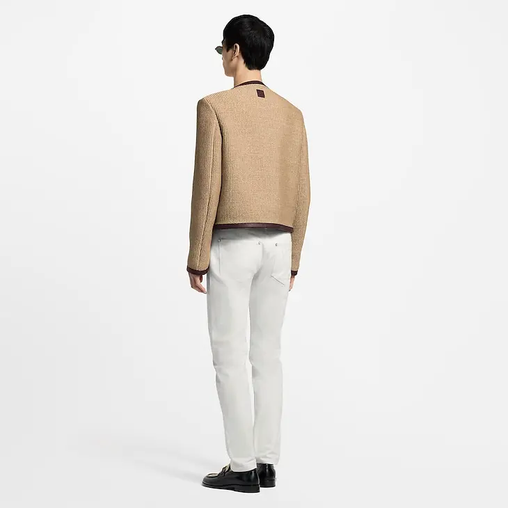 louis-vuitton-slim-fit-denim-pants--HSD51WVMF001_PM1_Ambiance view.webp