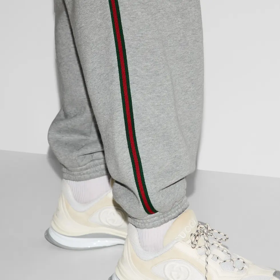 768447_XJG2X_1160_005_100_0000_Light-Cotton-jersey-jogging-pant-with-Web.webp