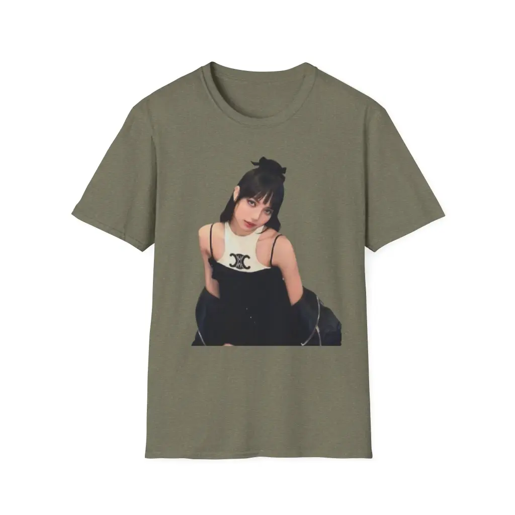 Lisa | Olive Green Oasis | T-Shirt