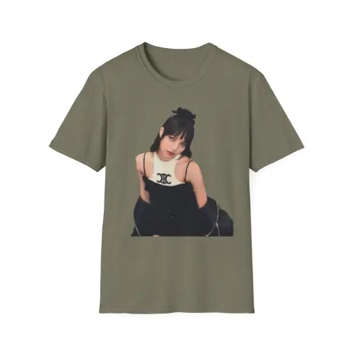 Lisa | Olive Green Oasis | T-Shirt