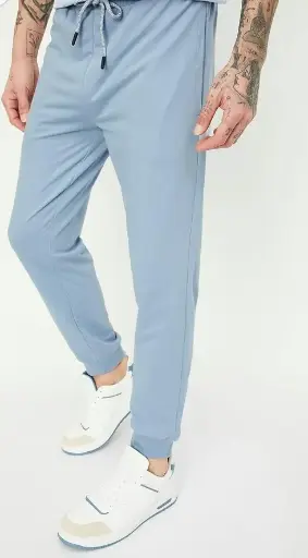 Max | Man's Regular Fit Mid Rise | Jogger