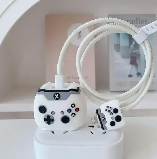 GameOn | 20W Controller Design iPhone Charger Case with Cable Holder